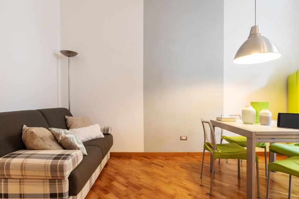 Eva Flexyrent Apartment Milano Exteriör bild